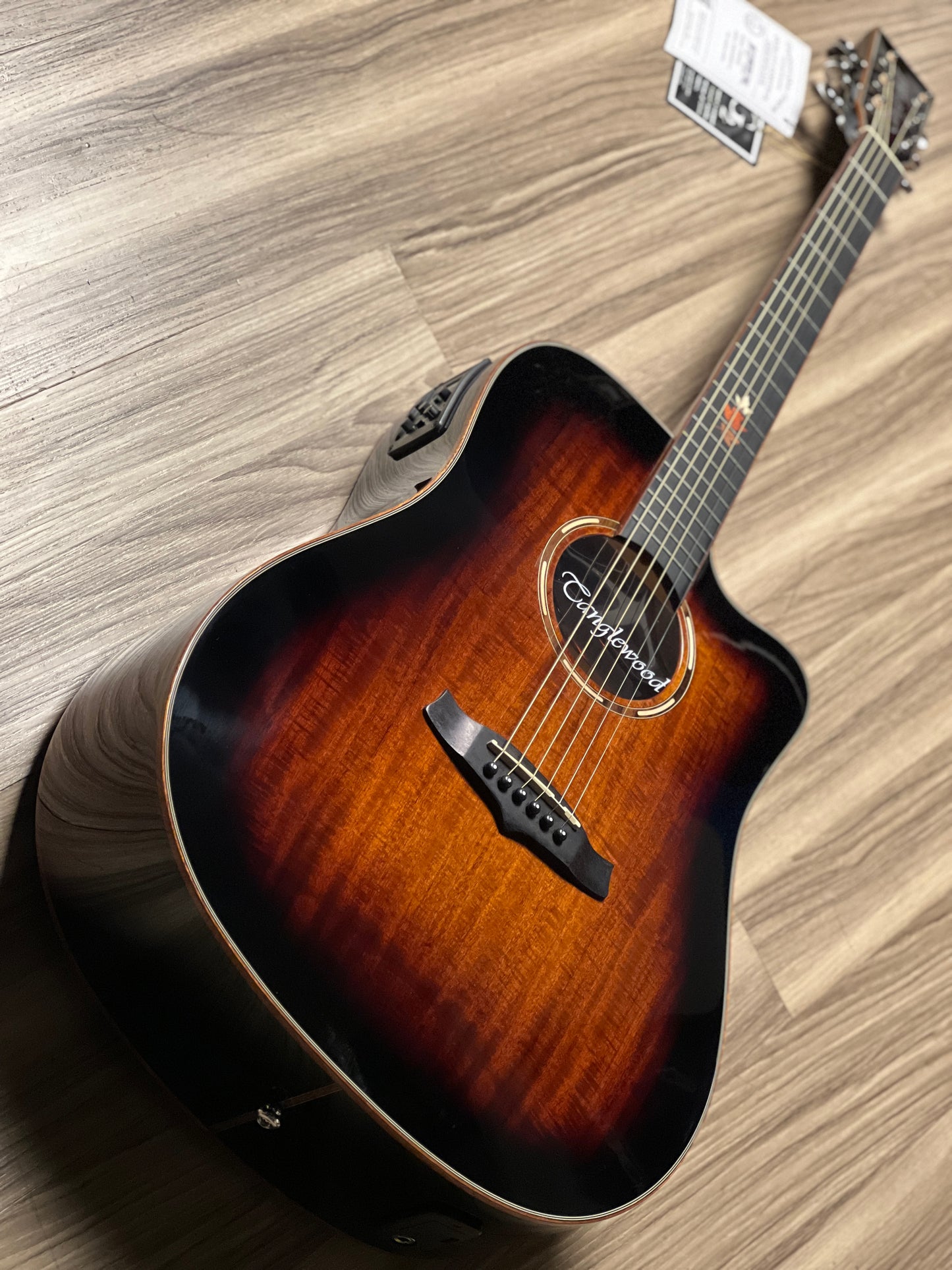 Tanglewood TWX5 CEK Winterleaf Exotic Dreadnought Cutaway in Autumn Burst Gloss w/Bag