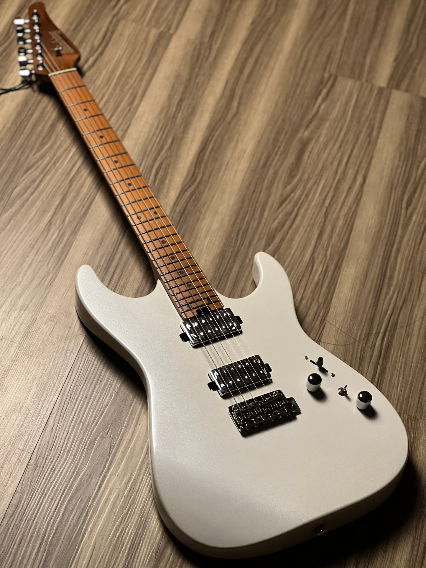 Soloking MS-1 Custom 24 HH MKII in Pearl White Metallic