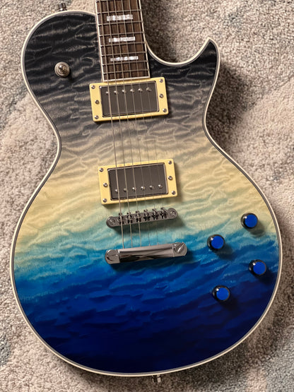 Dhatarattha Custom DLP in Ocean Storm Double Wipeout with 5A Quilt Top