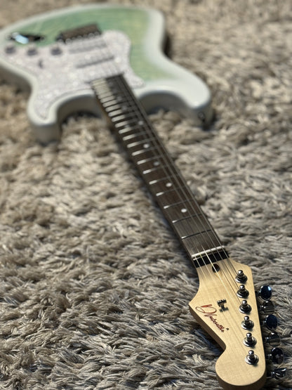 Dhatarattha Classic DST HSS in Larimar with Rosewood FB and Quilt Maple Top