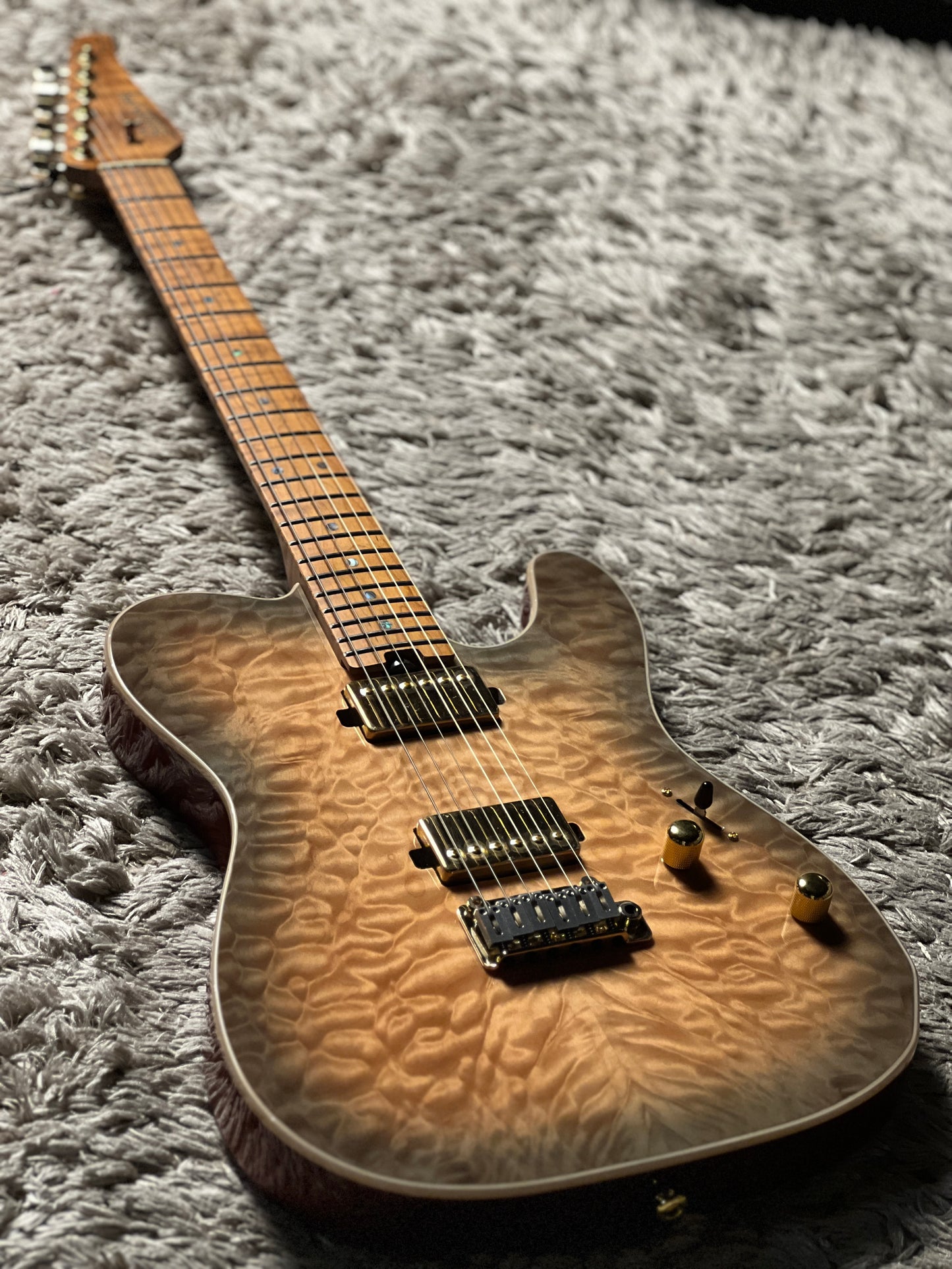 Soloking MT-1 Custom 22 FMN with Roasted Flame Maple Neck in Feather Burst