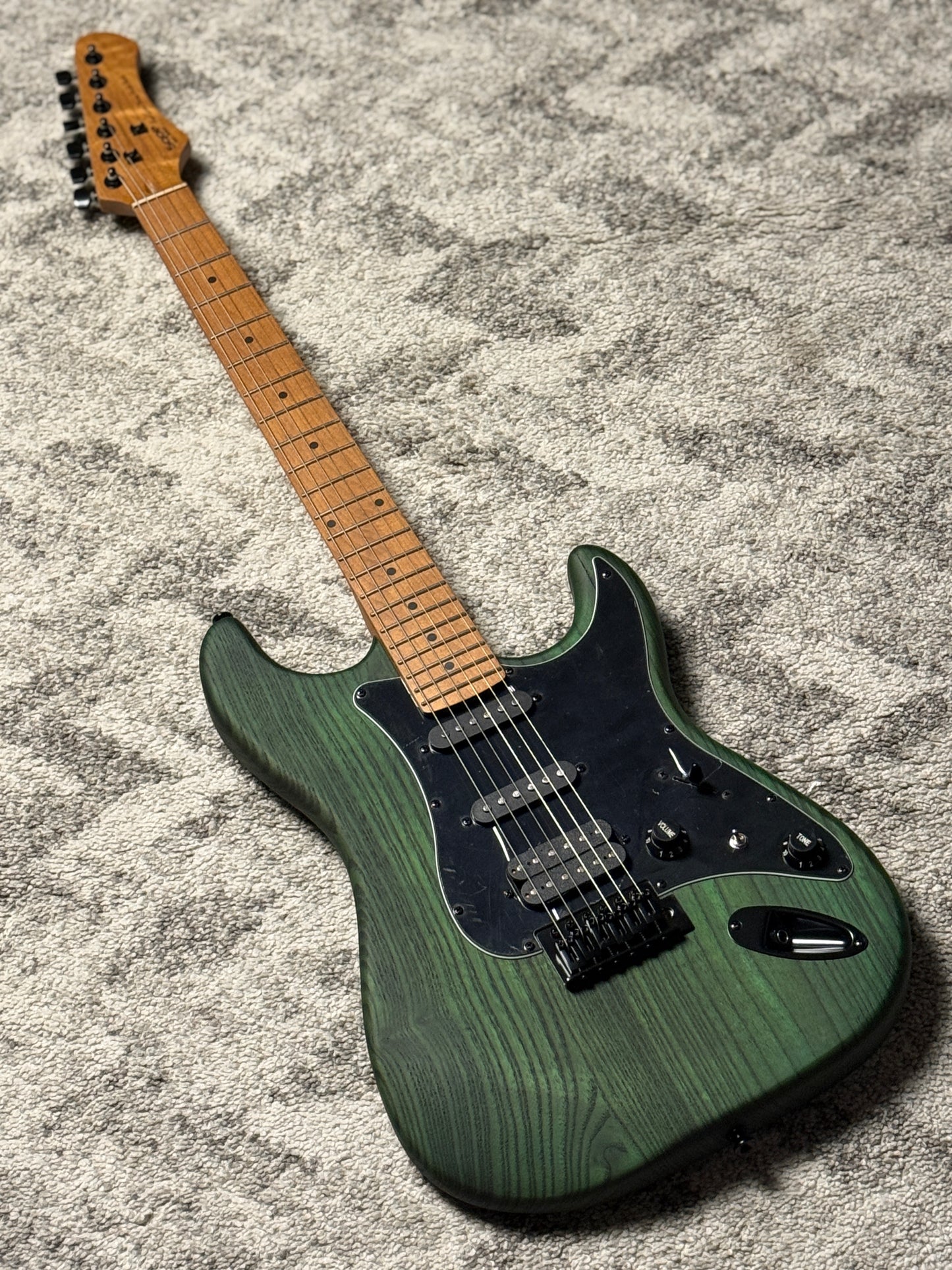 SQOE SEST650 GR HSS Ash Roasted Maple Series in Open Pore Green