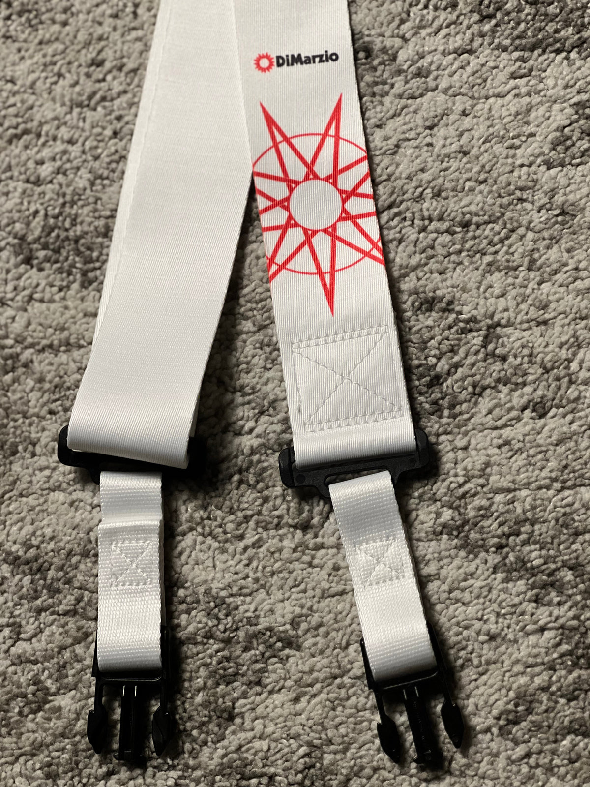 DiMarzio DD2249 Jim Root #4 ClipLock Guitar Strap in White