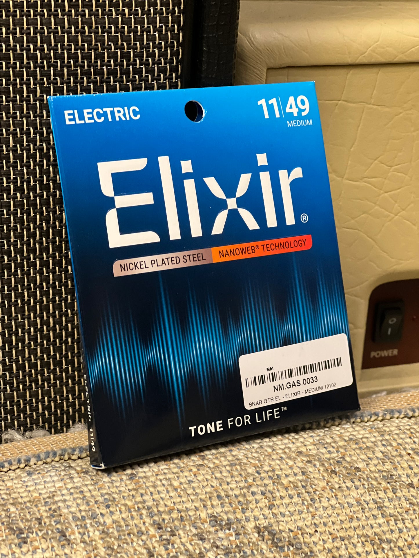 Elixir 12102 Nanoweb Electric Guitar Strings, Medium, 11-49