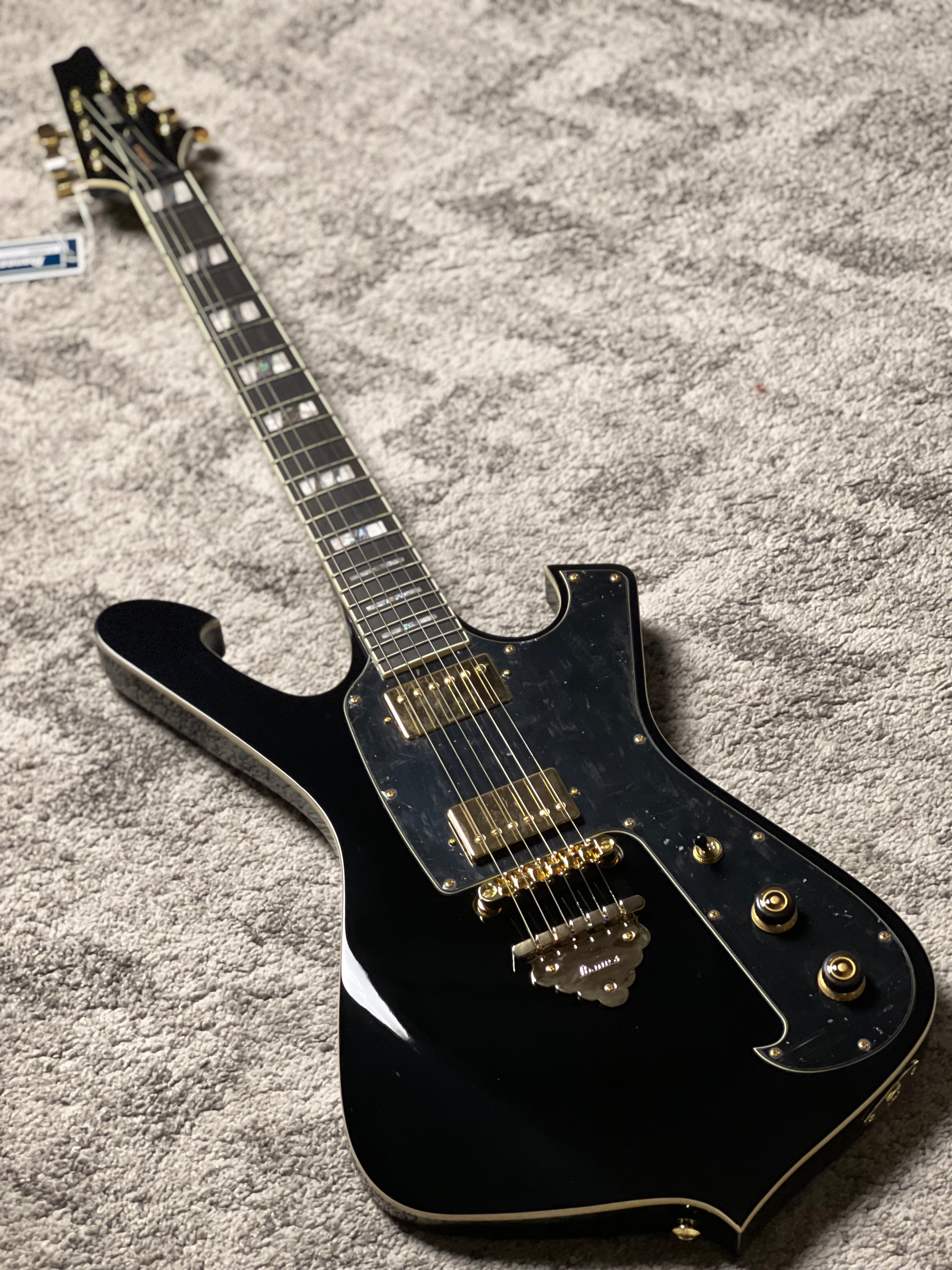 Ibanez FRM350-BK Paul Gilbert Signature with Bag in Black