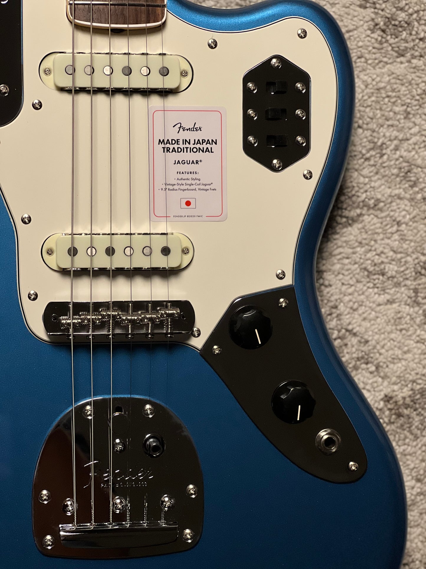 Fender Japan Traditional Late 60s Jaguar with RW FB in Lake Placid Blue JD26003584