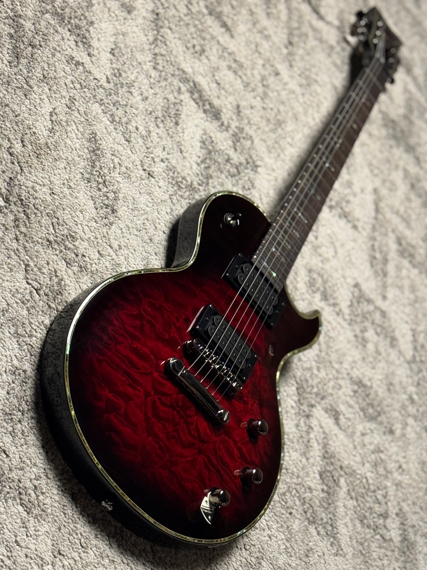 Schecter Hellraiser Solo-II Passive in Black Cherry W19040015