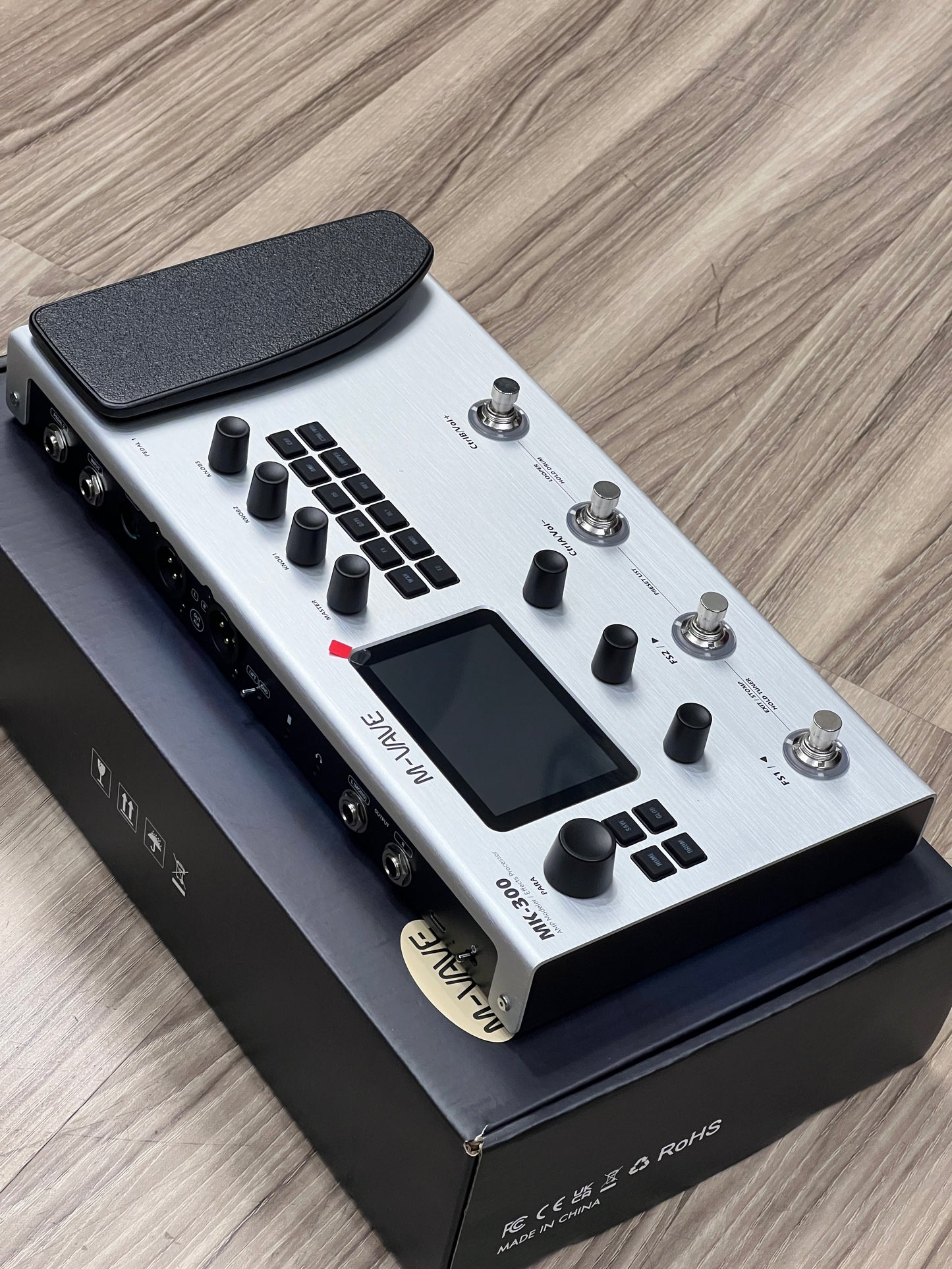 M-VAVE MK300 Guitar Multi-Effect Processor