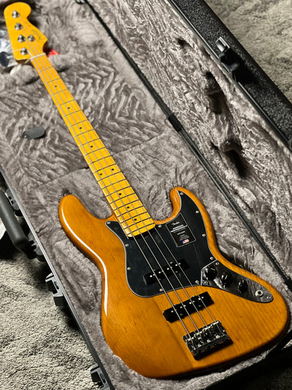 เบส Fender American Professional II Jazz Bass พร้อม Maple FB สี Roasted Pine