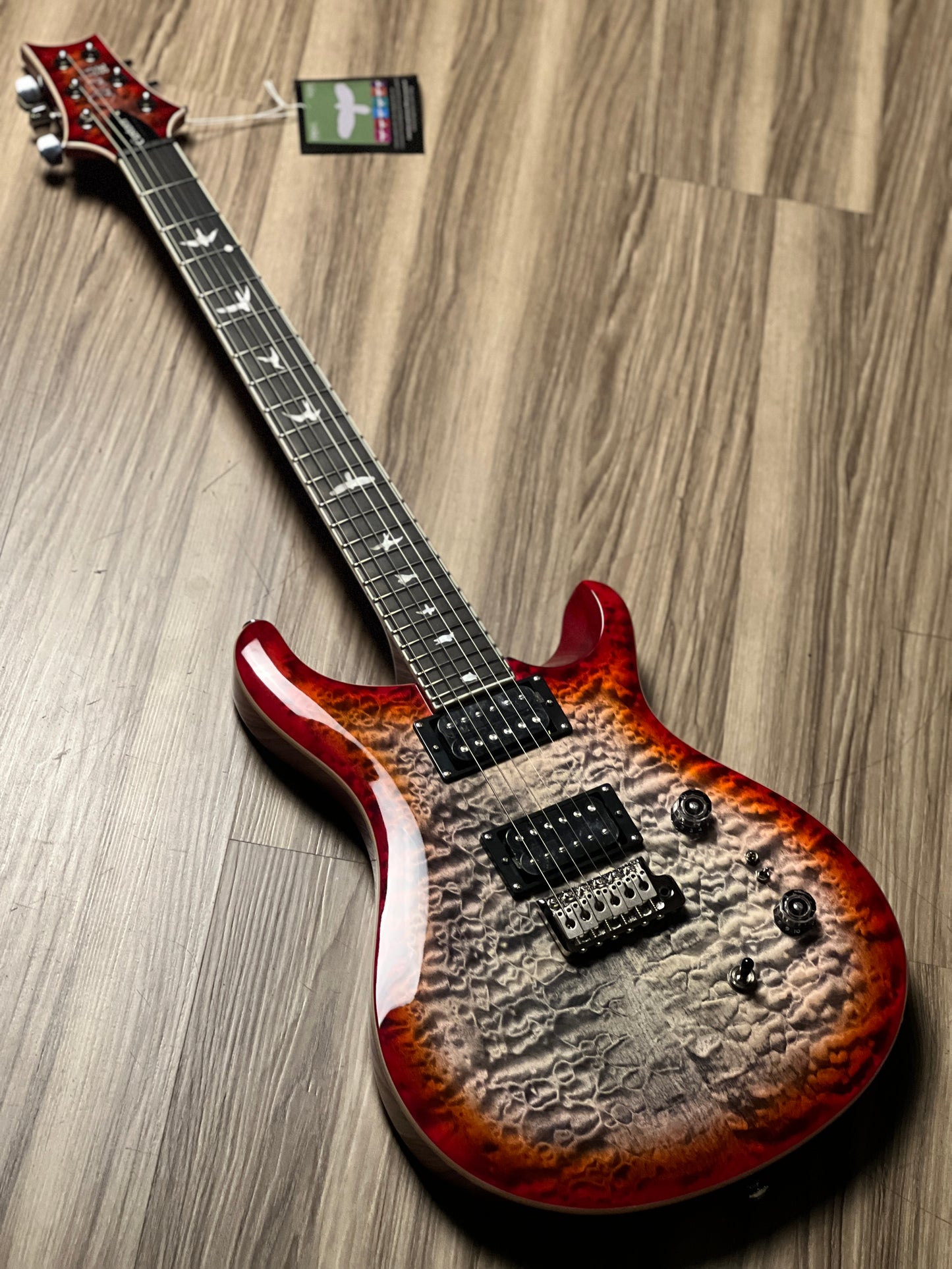 PRS SE Custom Quilt 24-08 in Charcoal Cherry Burst