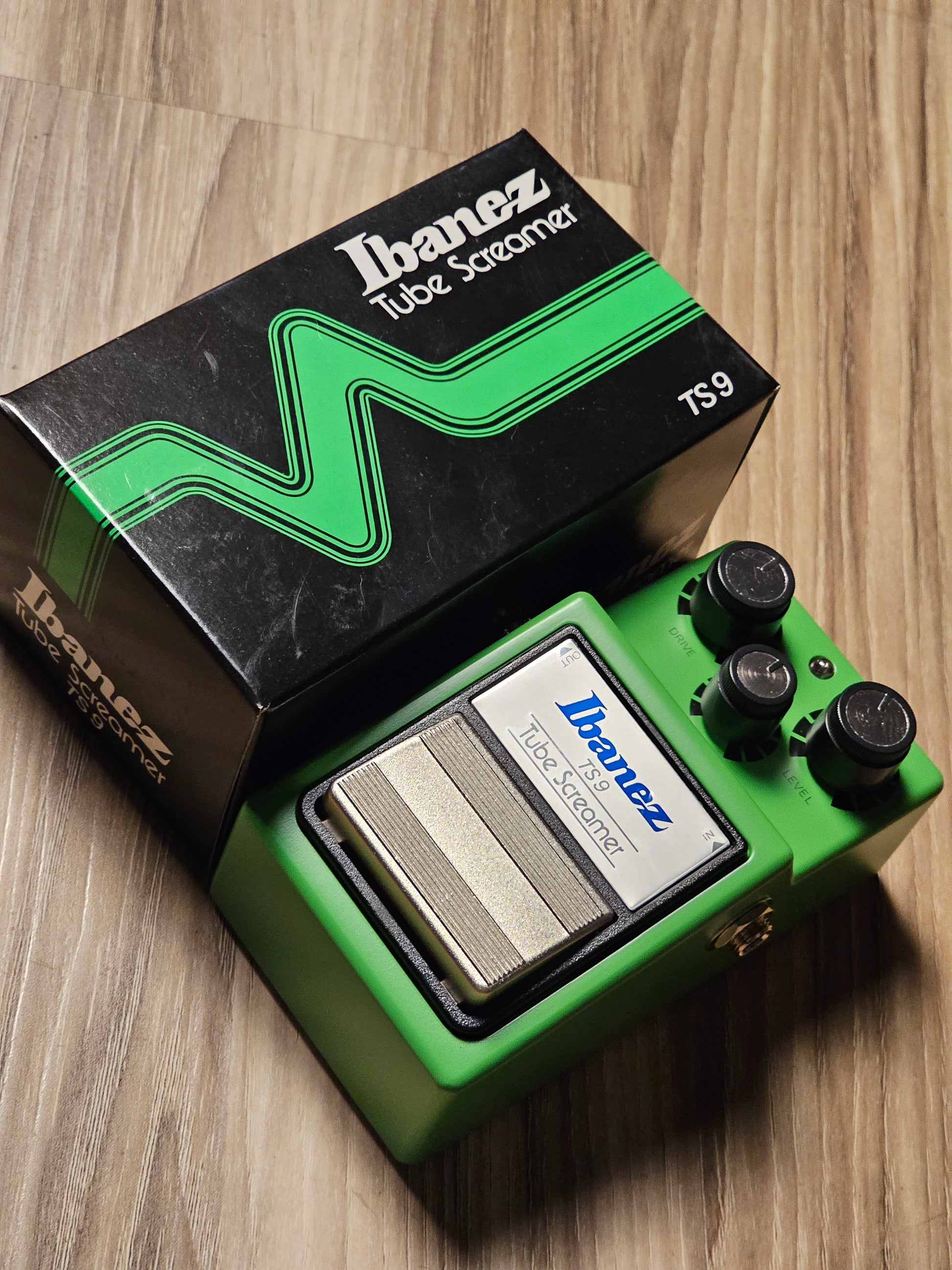 ts9 pedal Ibanez TS9 Tube Screamer Overdrive Pedal – nafiriguitar.com