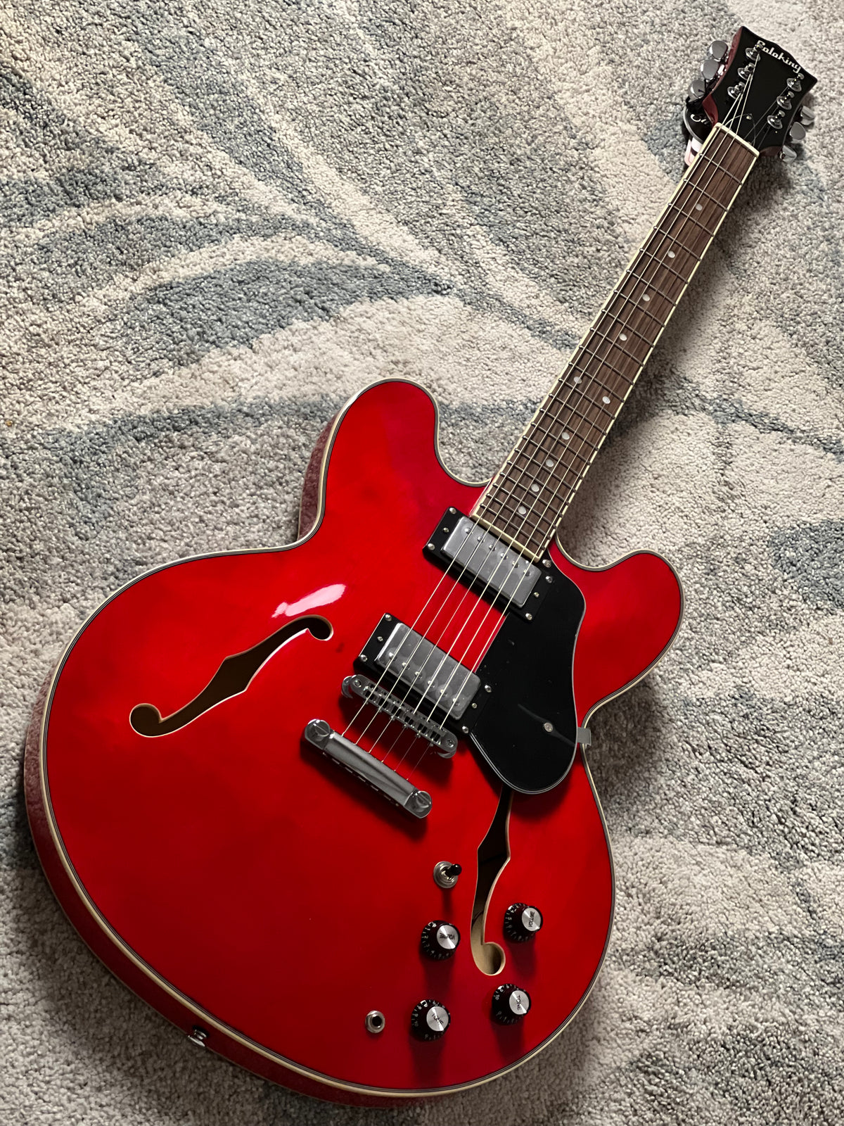 Soloking SH-335 Heritage in Cherry Red