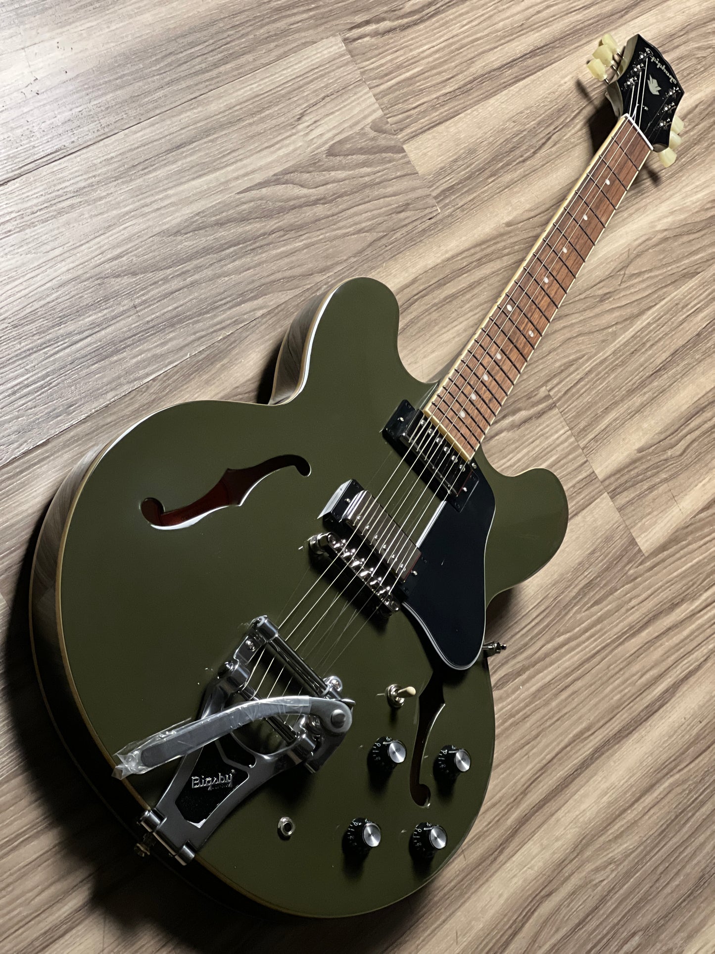 Epiphone ES-335 Bigsby in Olive Drab w/Premium GigBag