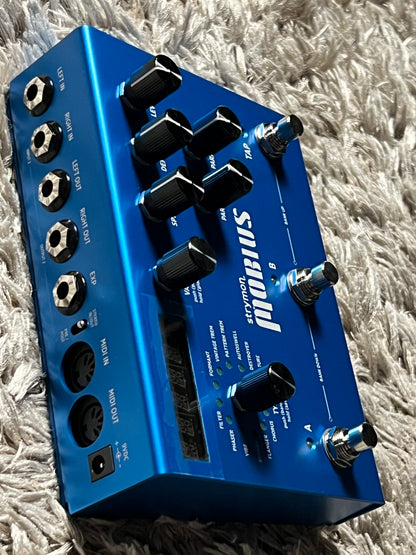 mobius pedal Strymon Mobius Modulation Guitar Effects Pedal – nafiriguitar.com