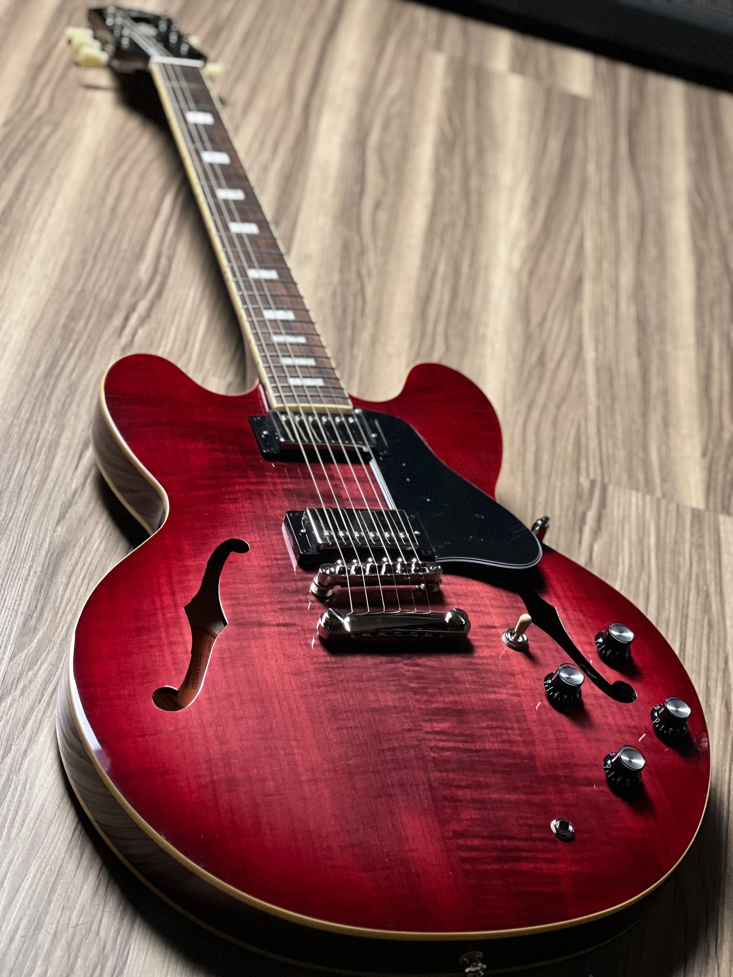 Epiphone ES-335 Figured Semi-Hollowbody สี PRB (Raspberry Burst)