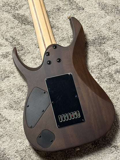 Ibanez K7YANG Brian 'Head' Welch Signature 7-String in Matte White