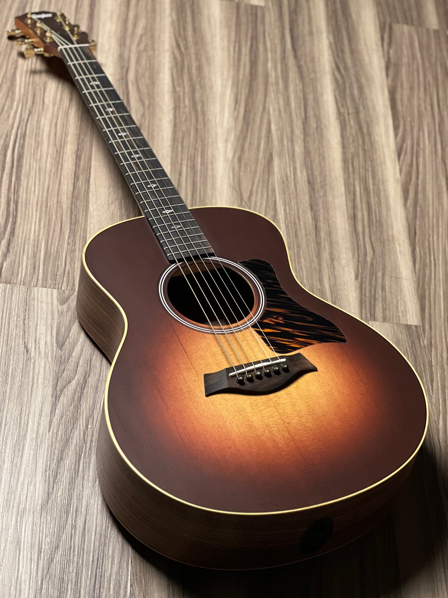 Taylor 50th Anniversary GS Mini-e Rosewood SB LTD w/Case in Sunburst Top