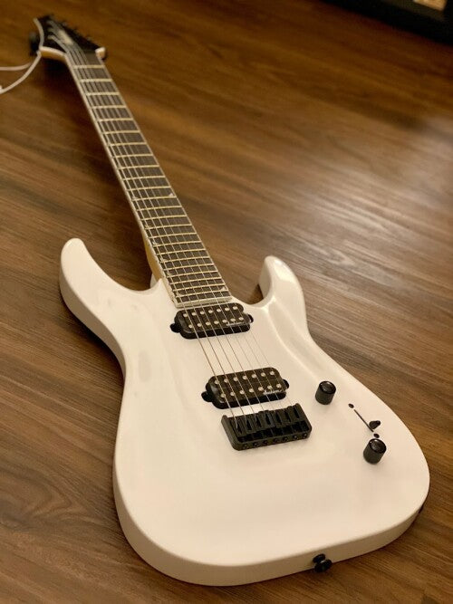 Jackson Dinky JS32-7 DKA with Amaranth FB in Snow White