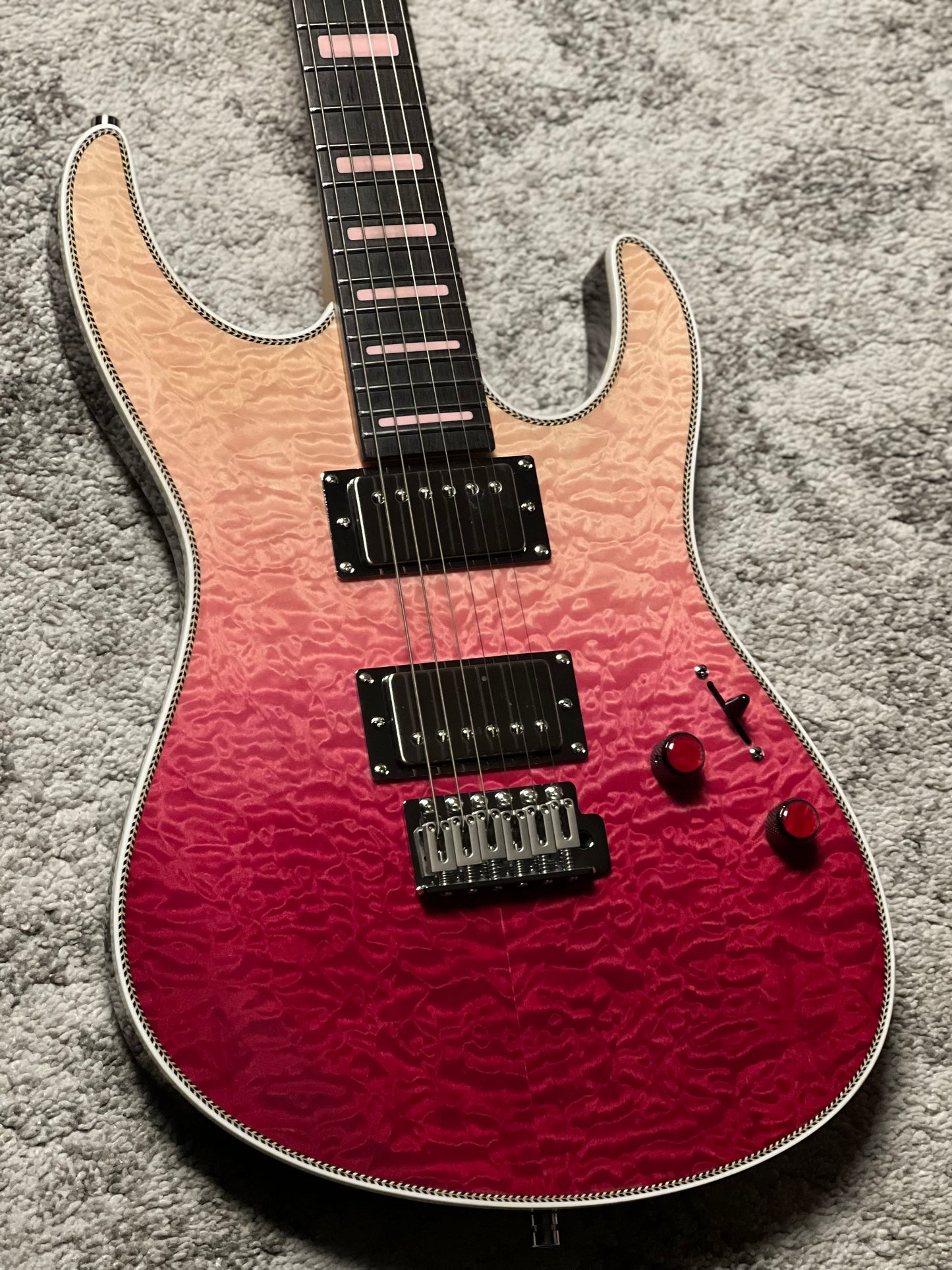 Dhatarattha Custom DST HH Quilt in Magenta Surf with Rosewood FB