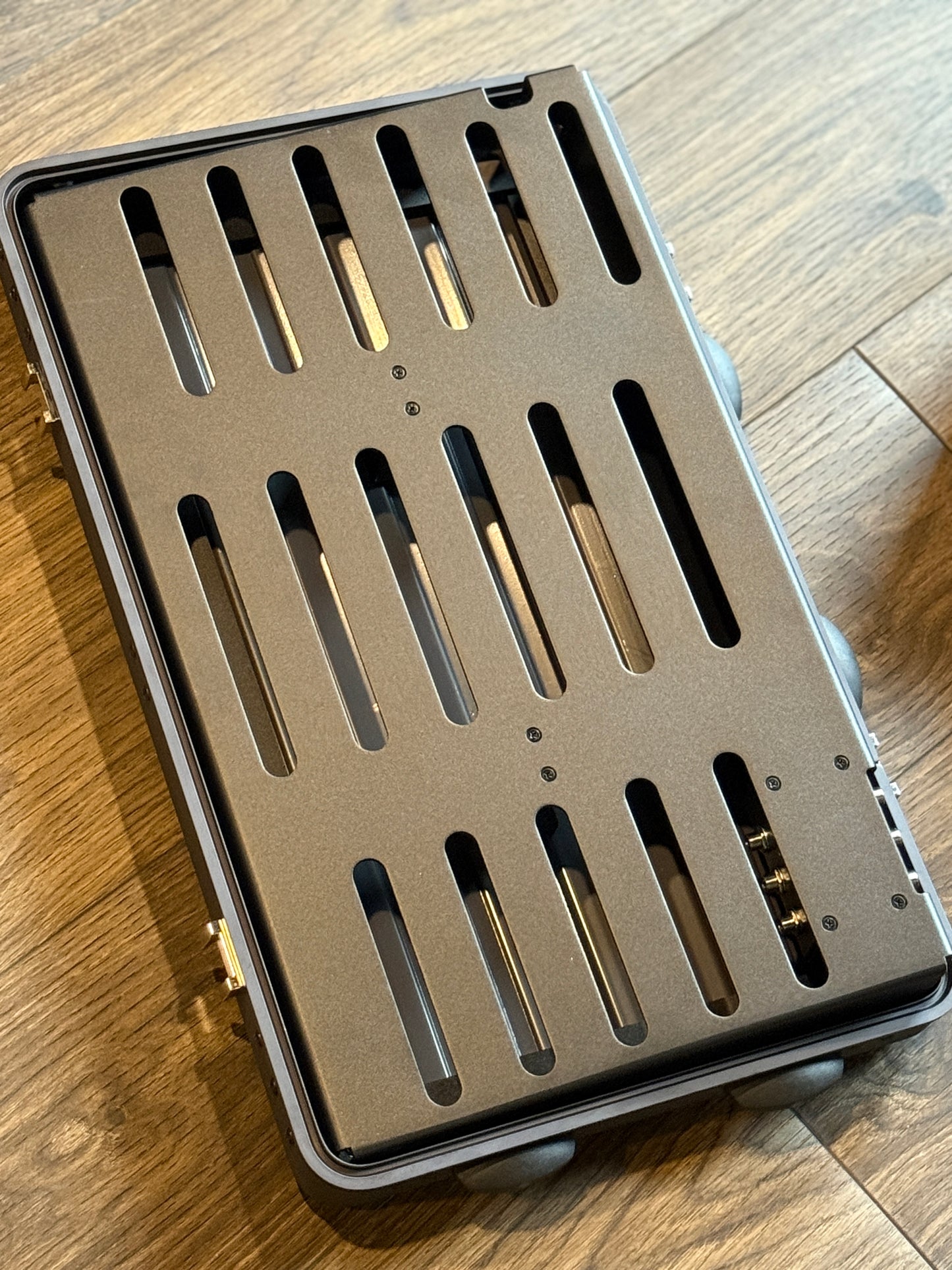 Boss BCB-1000 Deluxe Pedal Board and Case