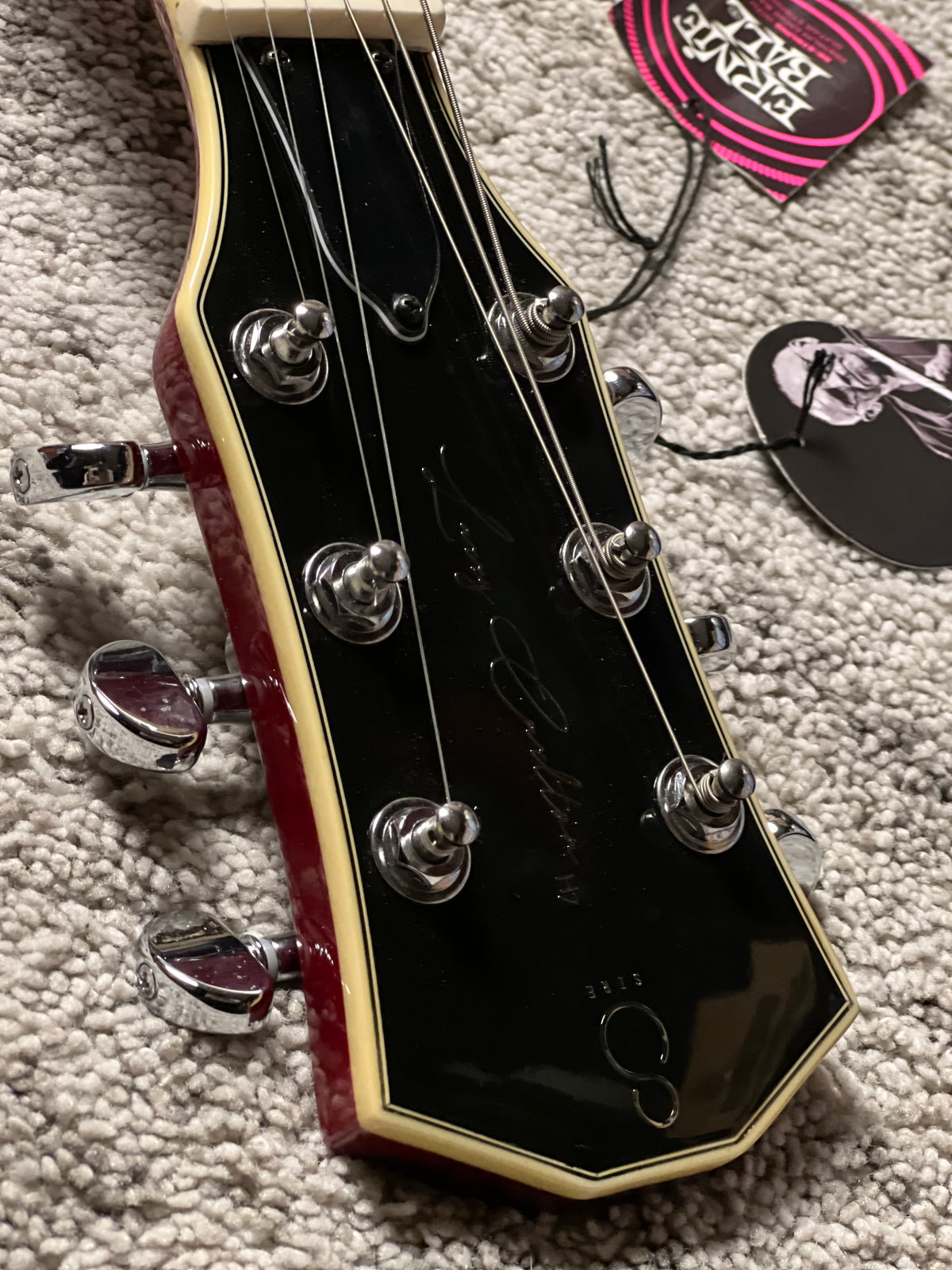 Sire Larry Carlton H7 Semi-hollow in See Through Red