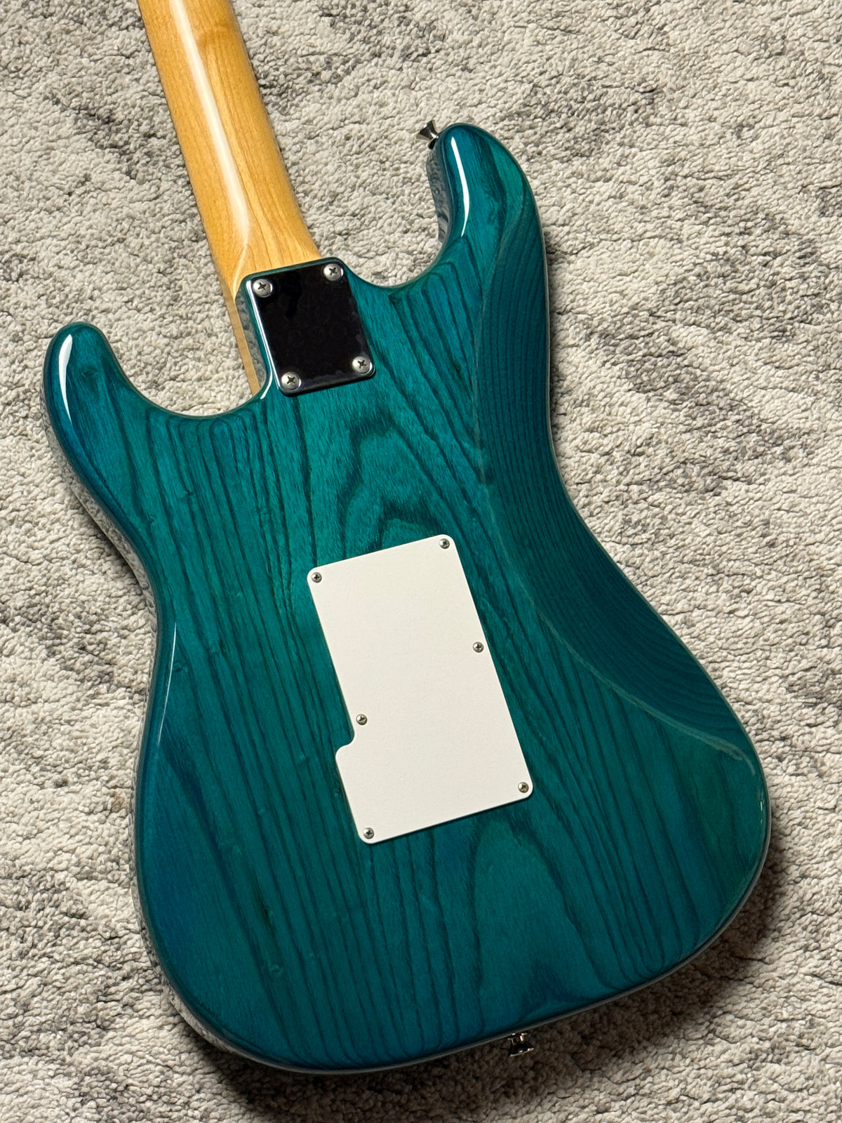 Fender Michiya Haruhata Stratocaster with RW FB in Caribbean Blue Trans JD19003960
