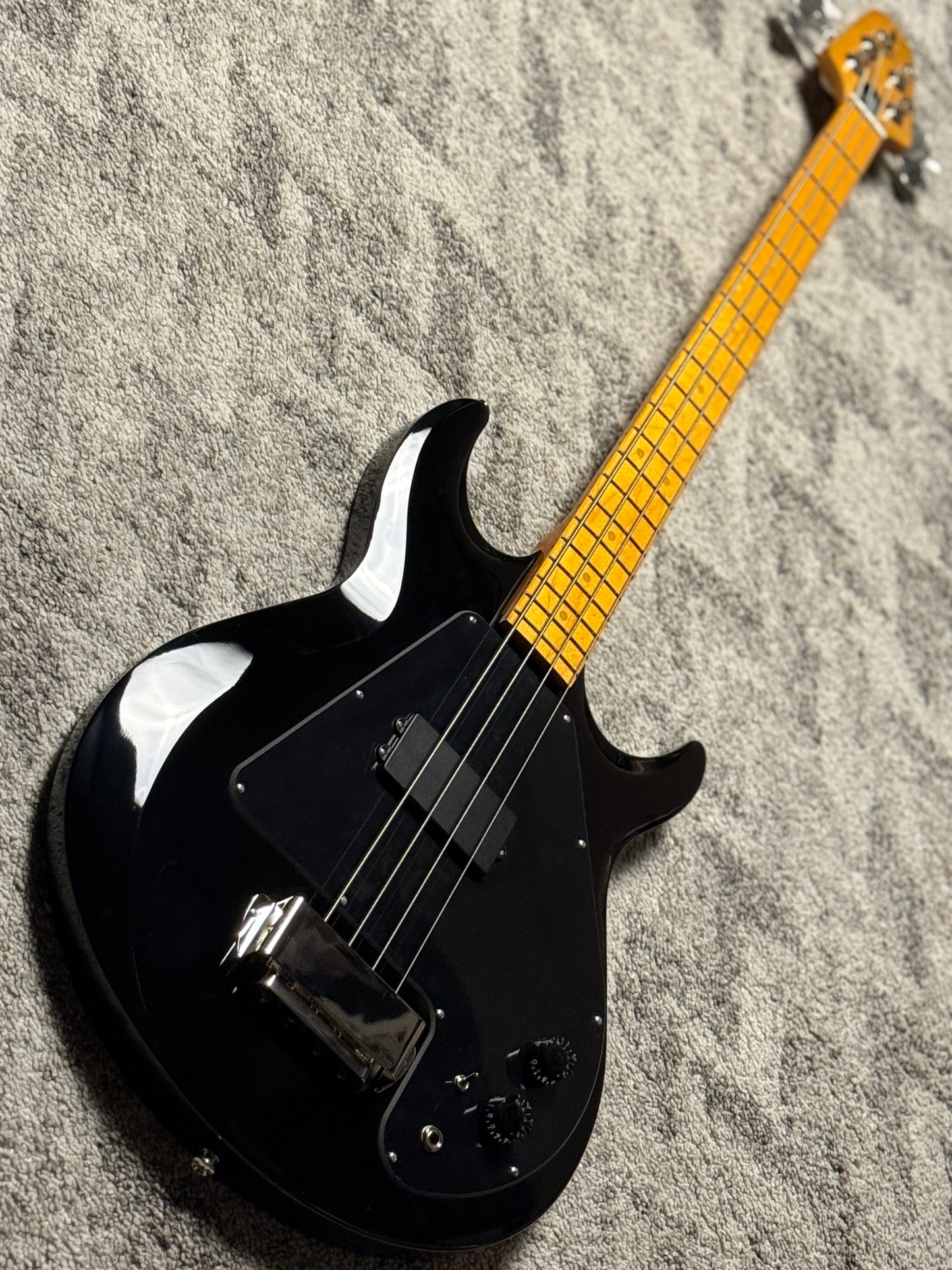 Epiphone Grabber Bass in Ebony