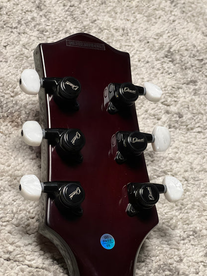 Dhatarattha Custom DLP in Trans Magenta with 5A Quilt Top