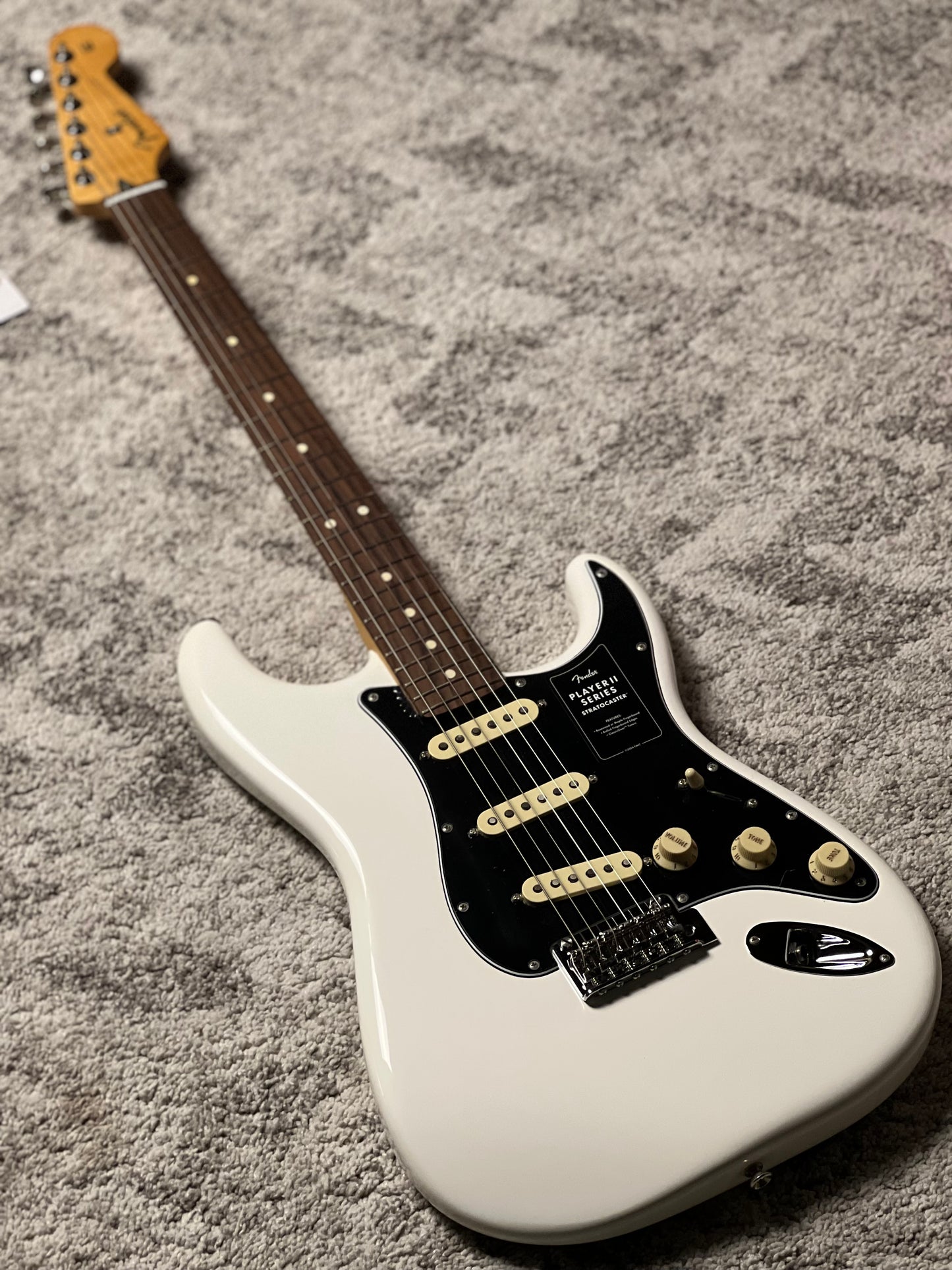 Fender Player II Stratocaster with RW FB in Polar White MXS24030919
