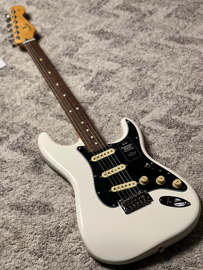 Fender Player II Stratocaster with RW FB in Polar White MXS24030919