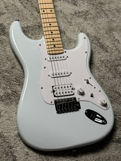 SLX Hawk Classic Essentials 22 HSS with Maple FB in Faded Sonic Blue