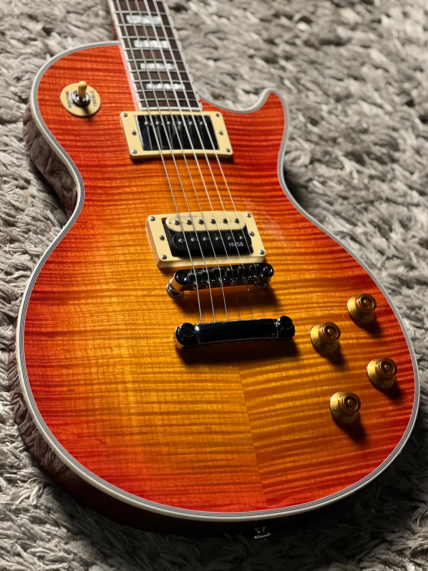 Soloking SLS50FM Deluxe with 5A Flame Top in Cherry Sunburst