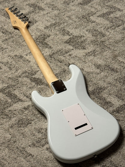 SLX Hawk Classic Essentials 22 HSS with Maple FB in Faded Sonic Blue