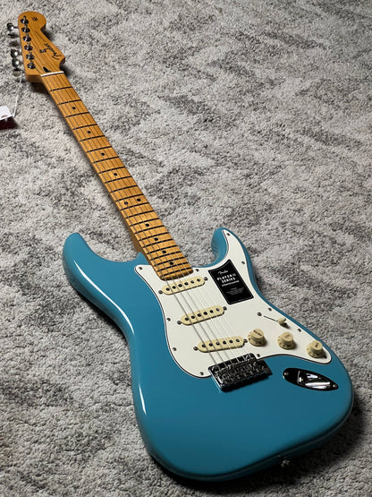 Fender Player II Stratocaster with Maple FB in Aquatone Blue
