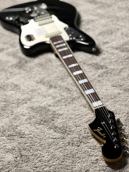 Fender Japan Traditional Late 60s Jaguar with RW FB in Black JD26005354