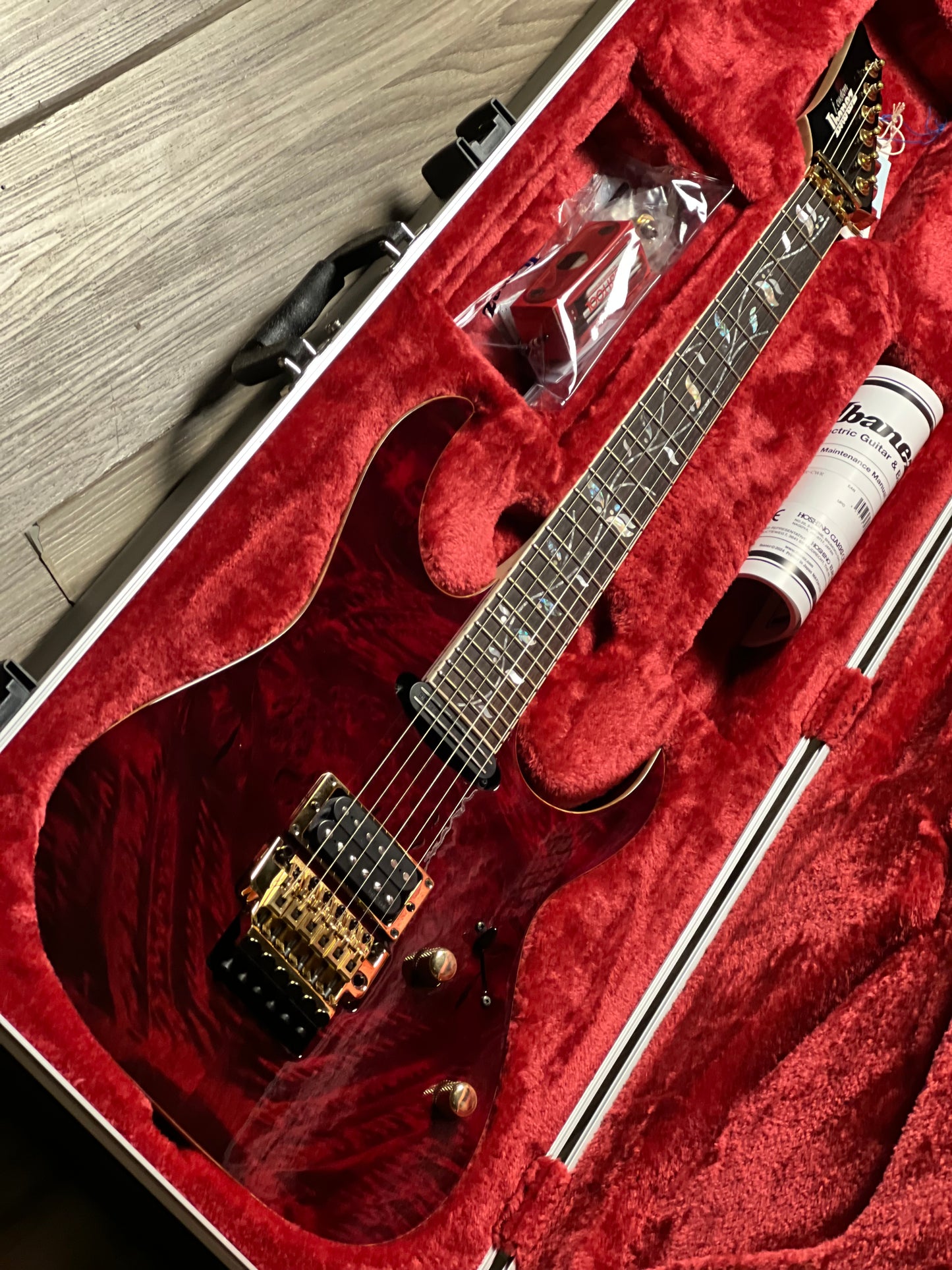 Ibanez J Custom RG8565R-CWR in Charmant Wine Red with Case F2521228