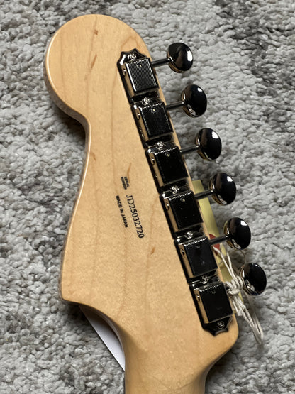 Fender Japan Traditional 60s Jazzmaster with RW FB in 3-Color Sunburst JD25032720