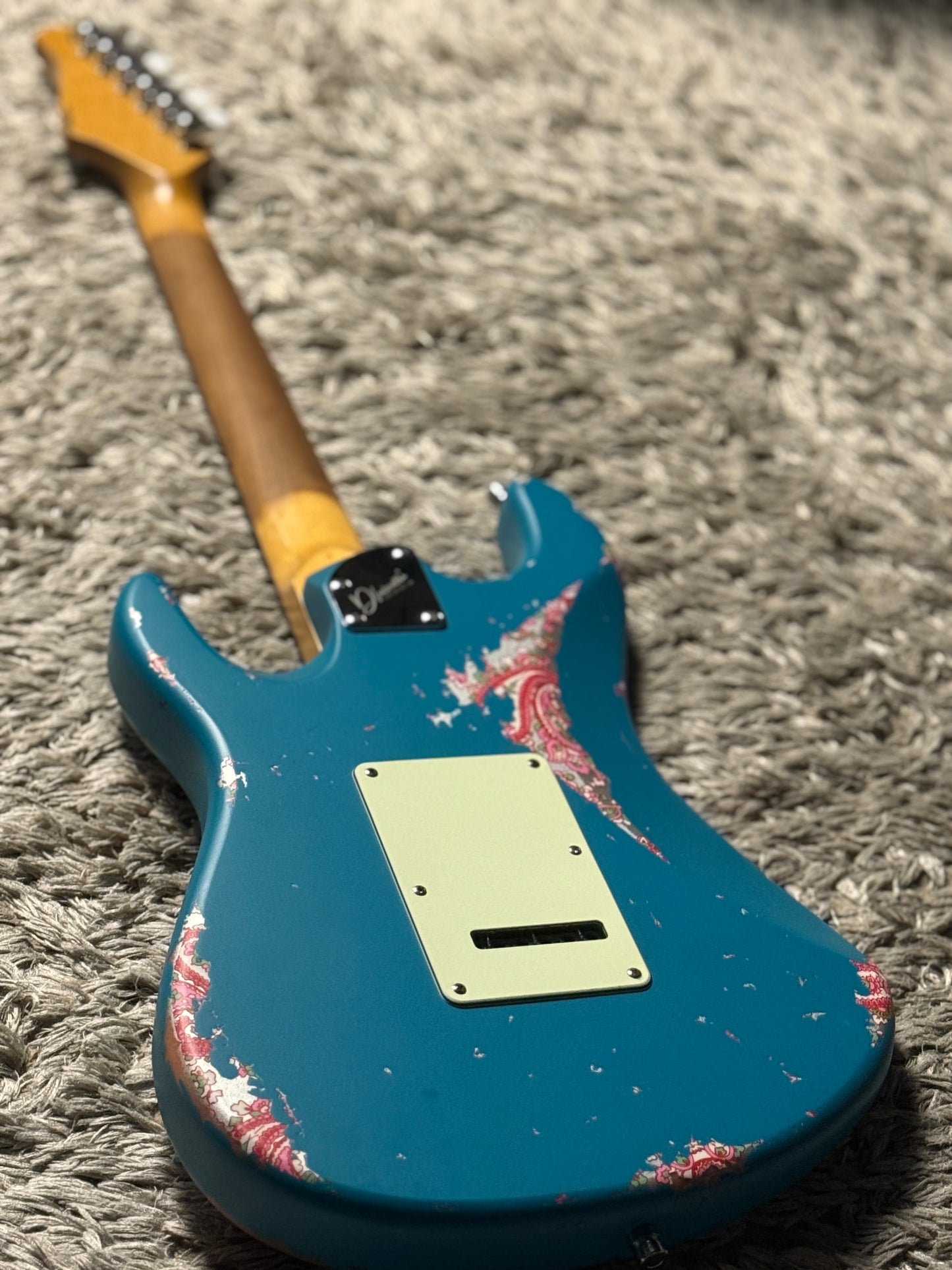 Dhatarattha Performance DST HSS in Ocean Turquoise over Pink Paisley with RW FB and Nitrocellulose Lacquer Relic