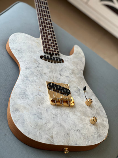 Saito S-622 TLC with Rosewood in White Granite with Gold Hardware 242919