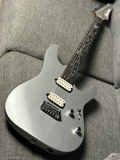 กีตาร์ไฟฟ้า Ibanez TOD10 Tim Henson Signature สีเงินคลาสสิก