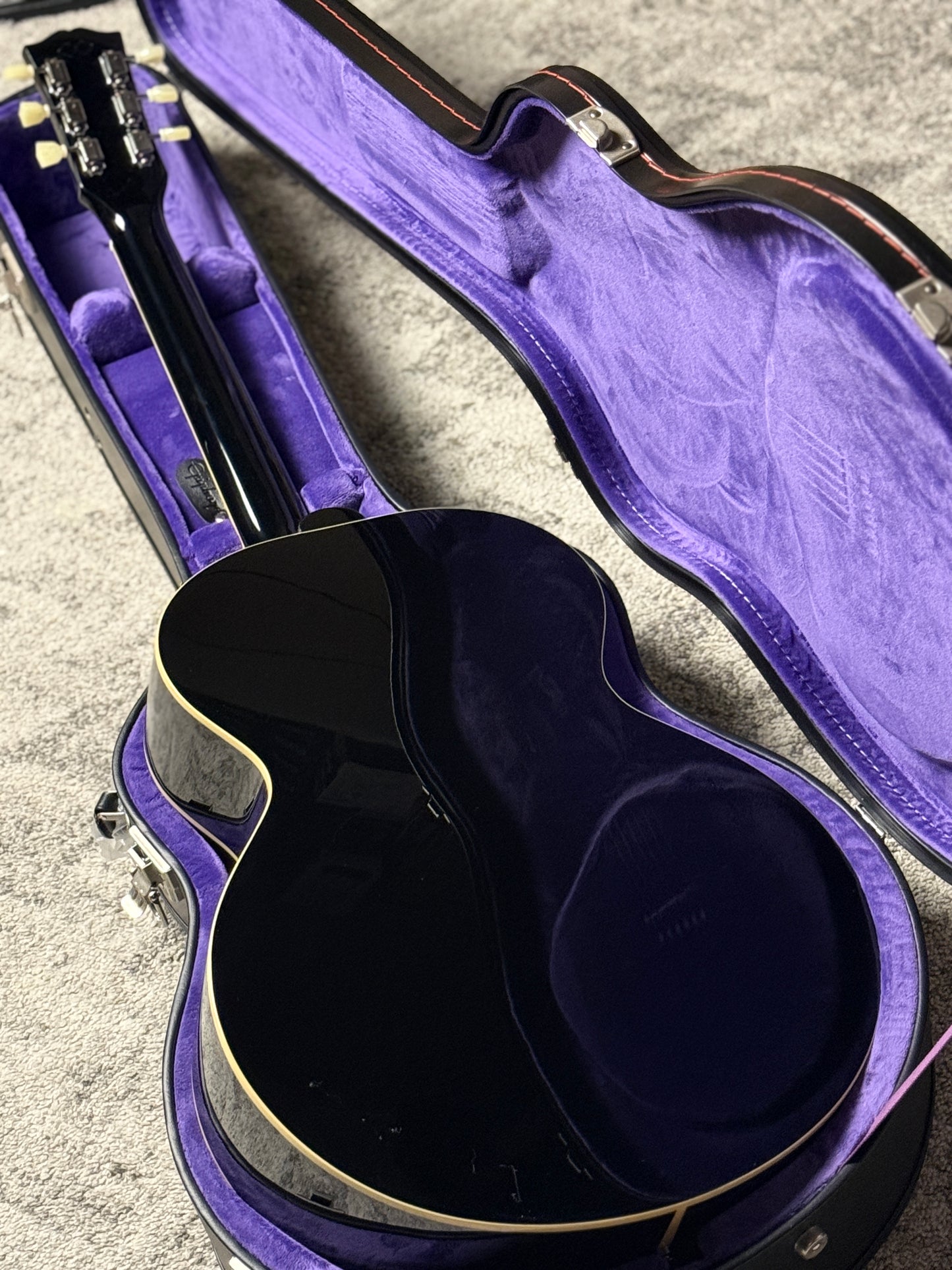 Epiphone J-180 LS Acoustic-electric with Hardshell Case in Ebony (Inspired by Gibson Custom)