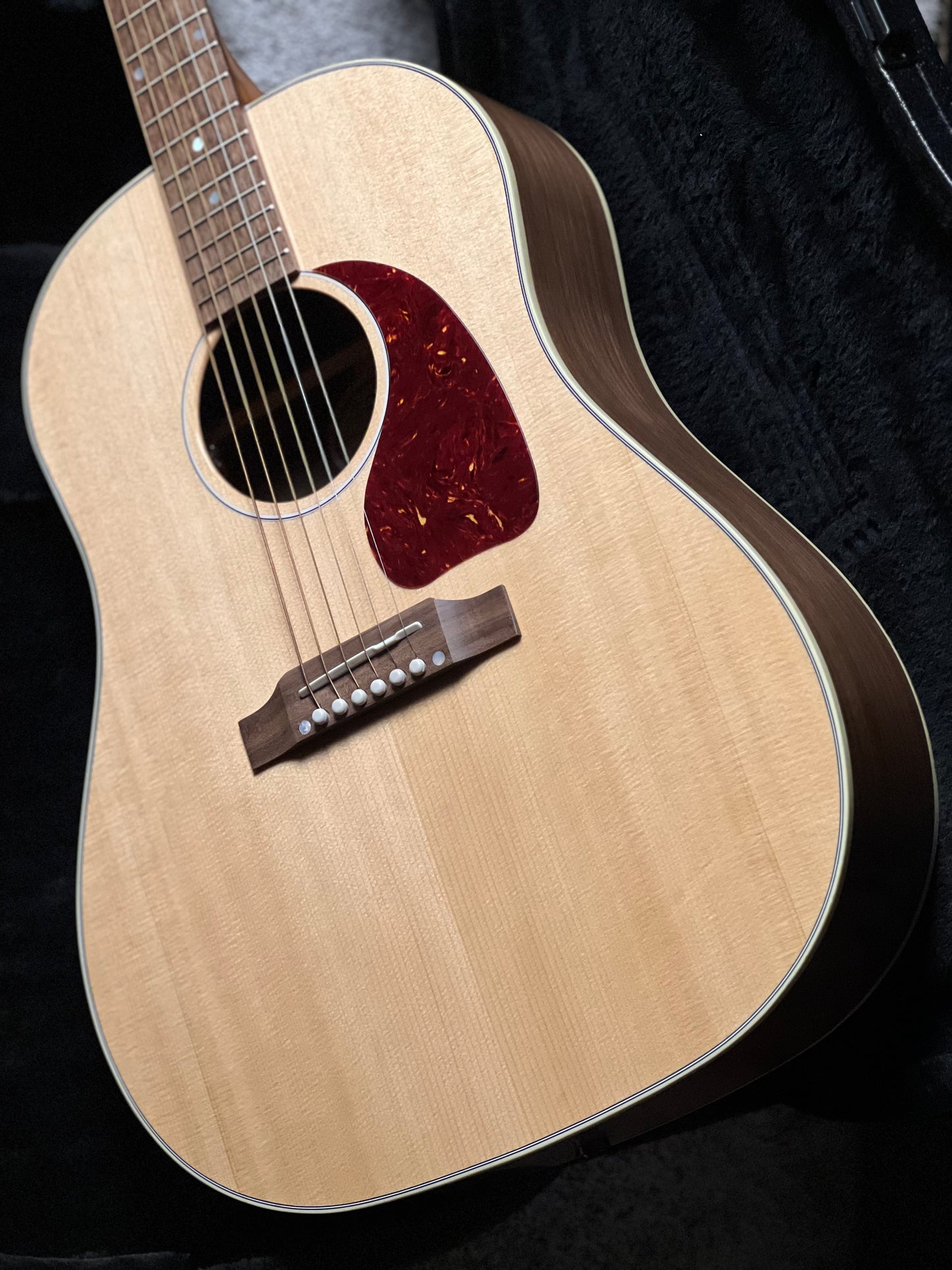 Gibson Acoustic J-45 Studio Walnut in Antique Natural 20393016
