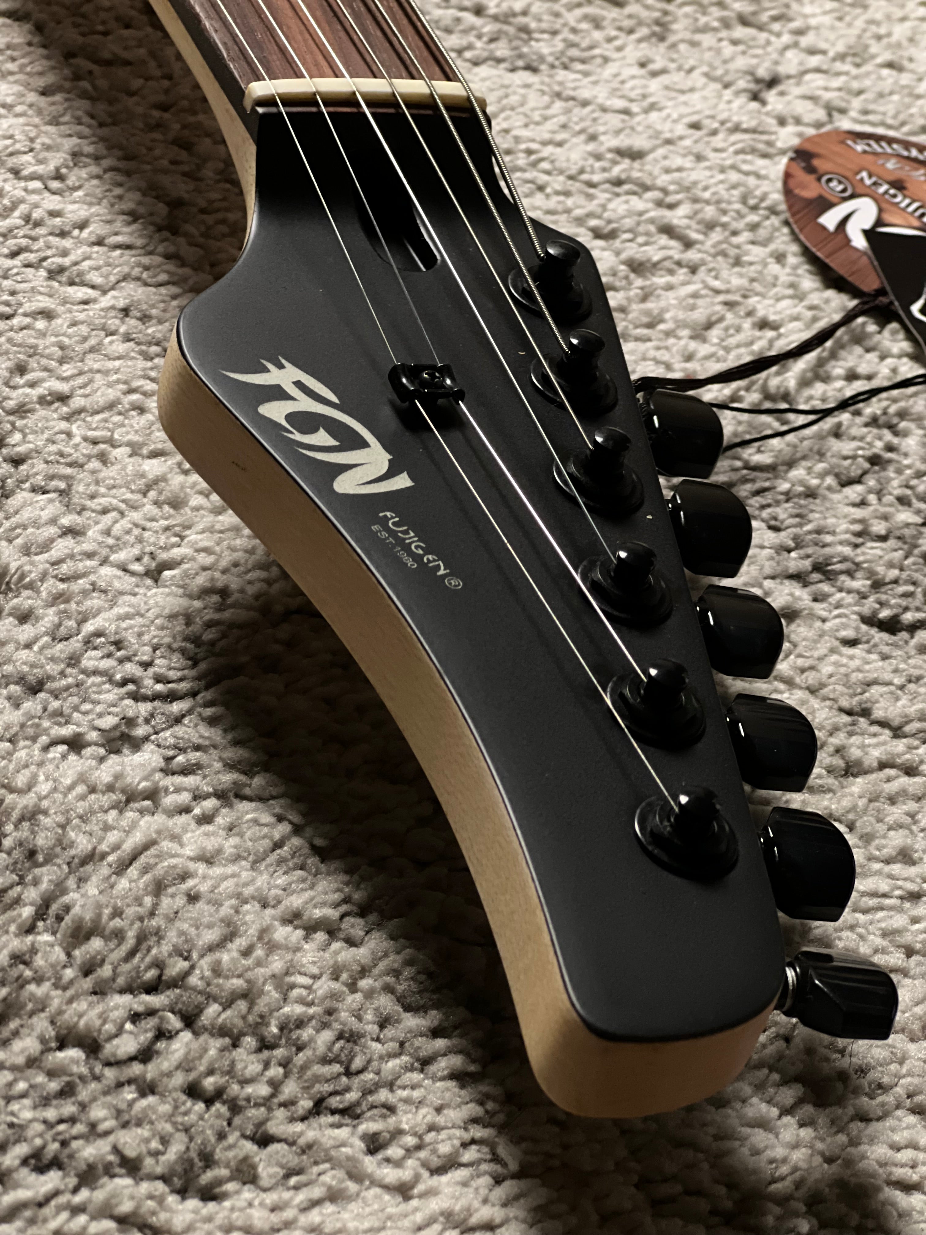 Fujigen FGN Iliad JIL2-ASH-DE664-R/OPB in Open Pore Black