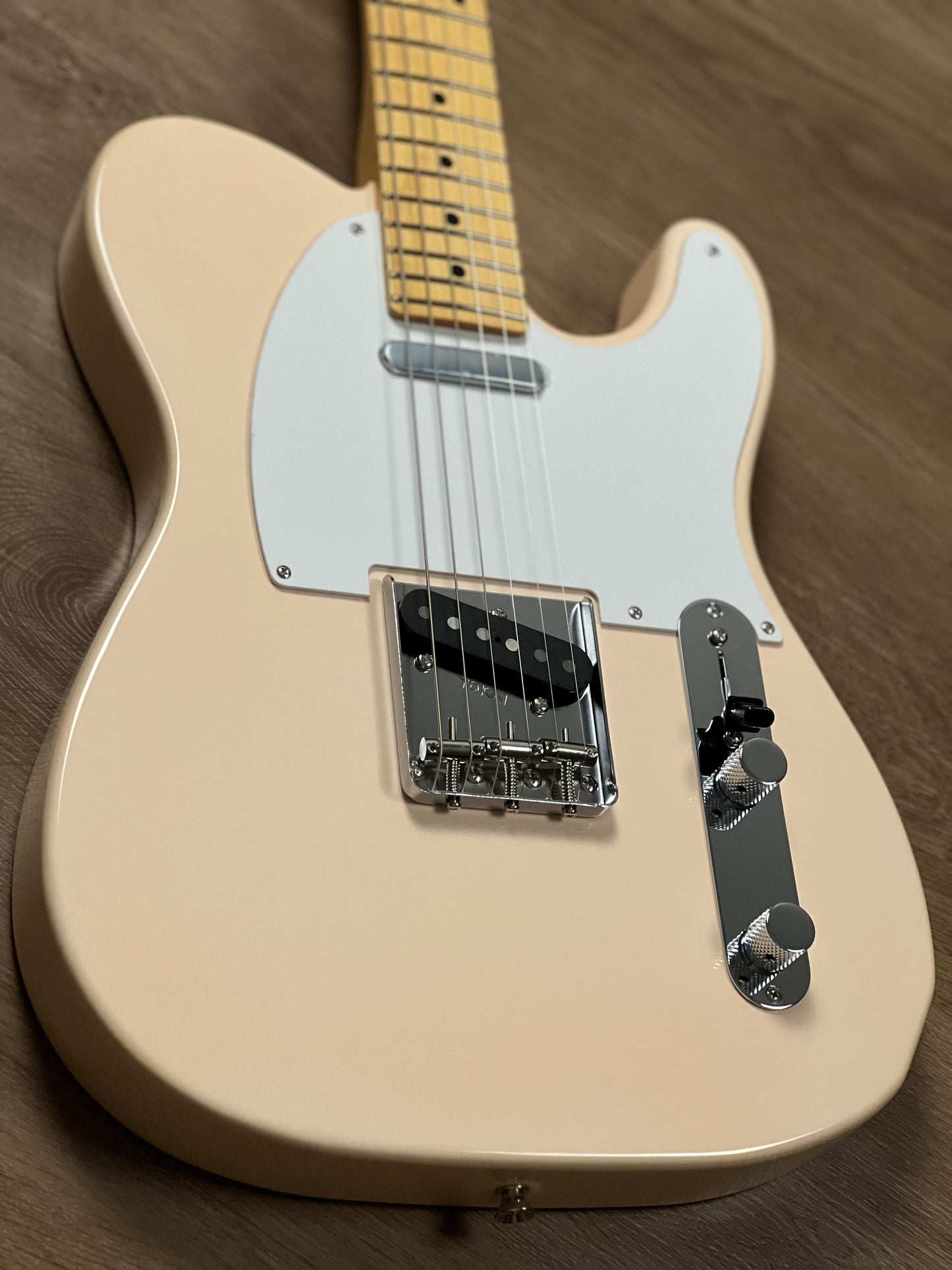 Tokai ATE-102/M Breezysound Japan in Shell Pink 240398