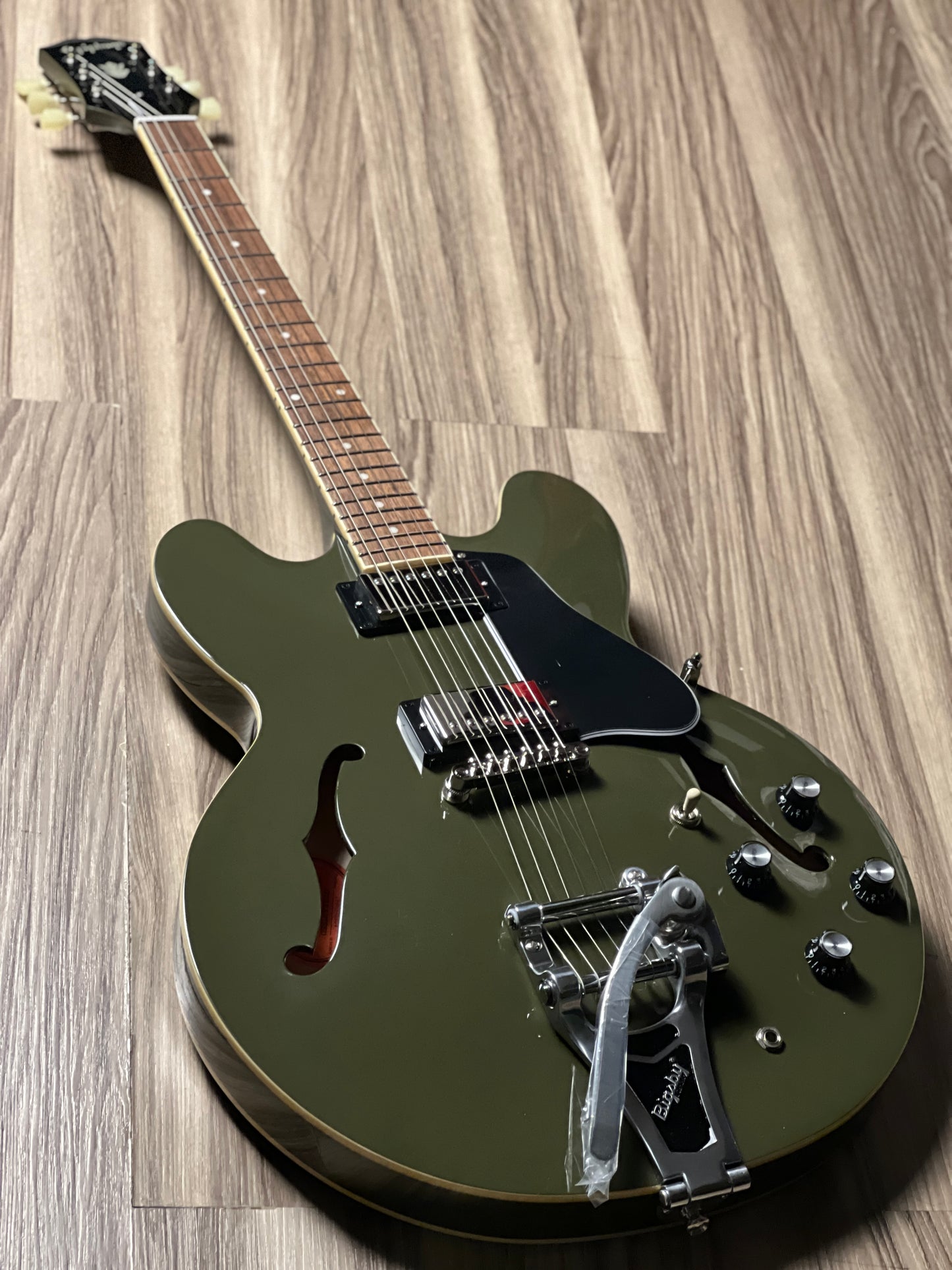 Epiphone ES-335 Bigsby in Olive Drab w/Premium GigBag