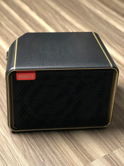 Positive Grid Spark Smart Combo Amplifier สำหรับกีตาร์ไฟฟ้าและอะคูสติกและเบส 