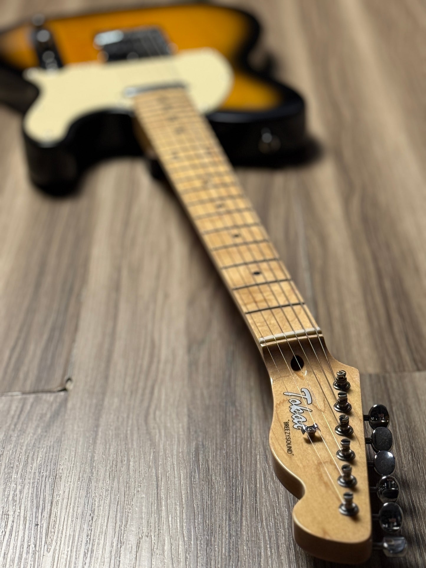 Tokai ATE-52 GS/CJ Breezysound in Golden Sunburst with Maple FB (B STOCK)