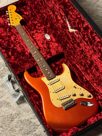Fender Custom Shop 1966 Stratocaster Journeyman Relic in Faded Candy Apple Red 2019 CZ544127