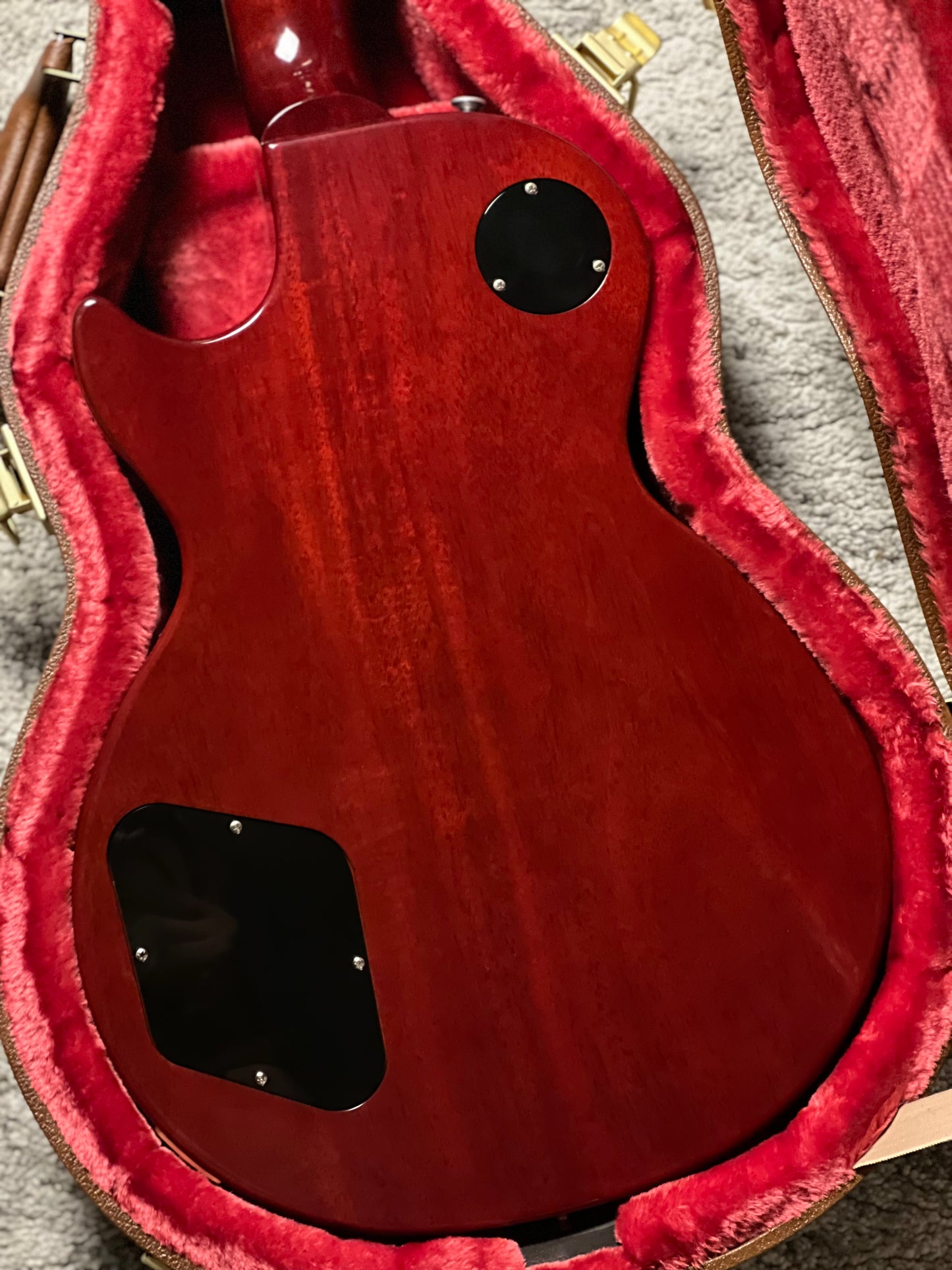 Gibson Les Paul Standard 60s Figured Top in 60s Cherry with Case 228230249