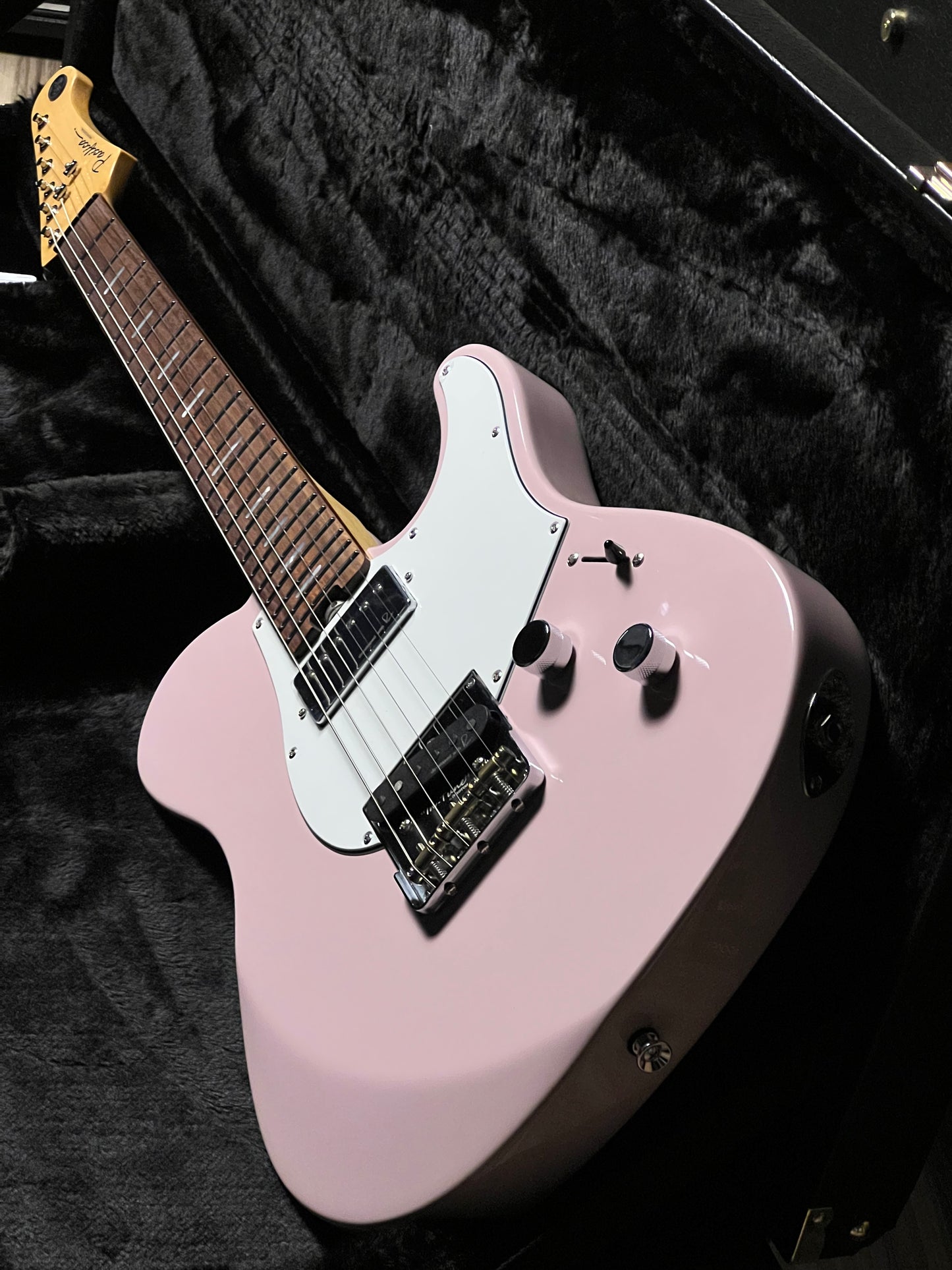 Yamaha PACP11S Pacifica SC Professional in Ash Pink